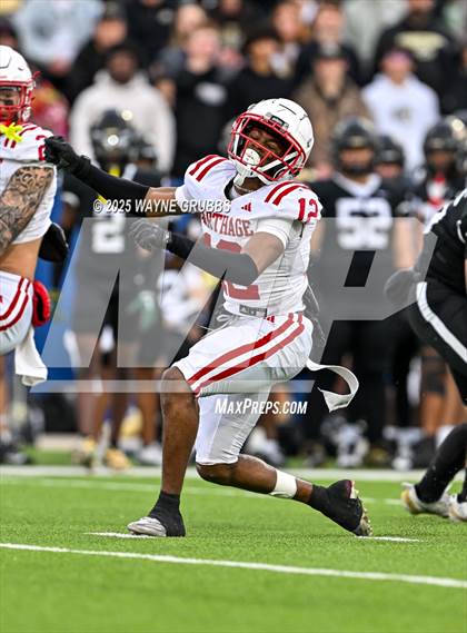 Thumbnail 2 in Carthage vs. Pleasant Grove (UIL 4A D2 Football Region Semifinal) photogallery.