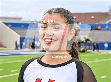 Thumbnail 3 in Carthage vs. Pleasant Grove (UIL 4A D2 Football Region Semifinal) photogallery.