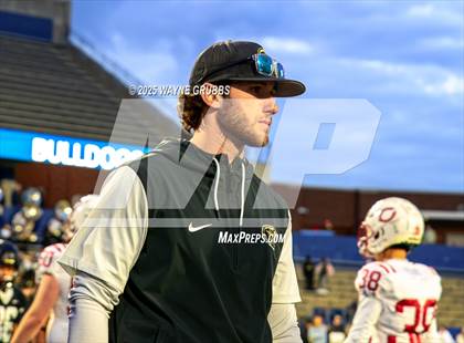 Thumbnail 1 in Carthage vs. Pleasant Grove (UIL 4A D2 Football Region Semifinal) photogallery.