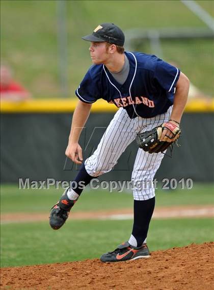Thumbnail 2 in Wakeland @ Wylie photogallery.