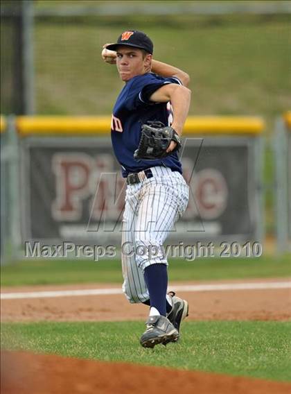Thumbnail 1 in Wakeland @ Wylie photogallery.