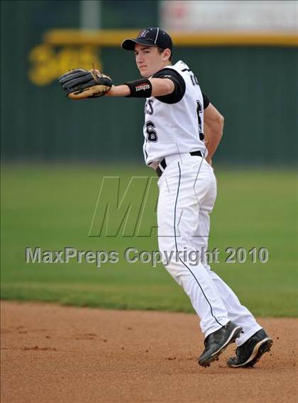 Thumbnail 1 in Wakeland @ Wylie photogallery.