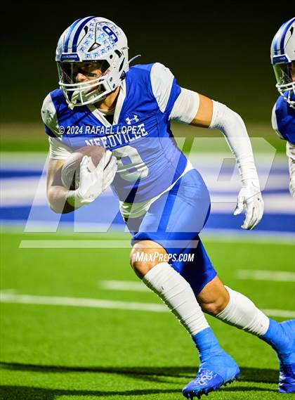 Thumbnail 2 in Needville vs. Kilgore (UIL 4A D1 Football Area) photogallery.