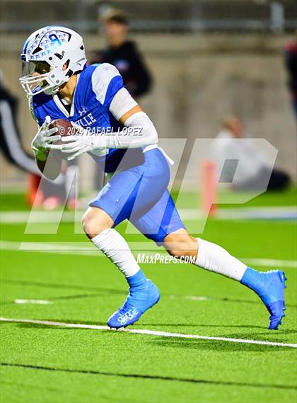 Thumbnail 3 in Needville vs. Kilgore (UIL 4A D1 Football Area) photogallery.