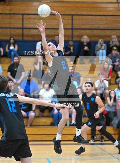 Thumbnail 3 in Deer Valley vs. Salpointe Catholic (AIA 4A Quarterfinal) photogallery.