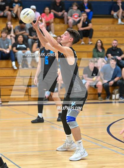 Thumbnail 2 in Deer Valley vs. Salpointe Catholic (AIA 4A Quarterfinal) photogallery.