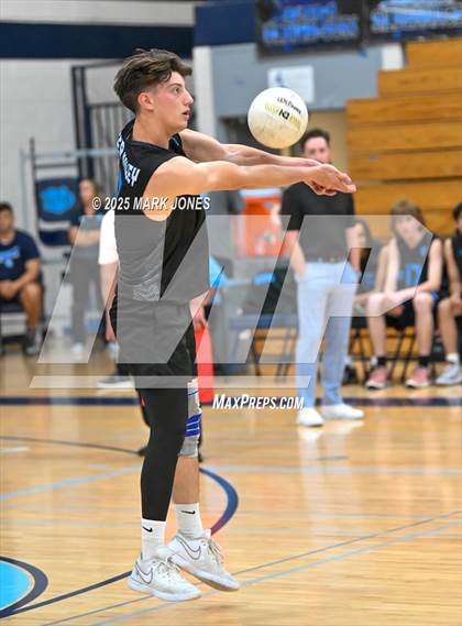 Thumbnail 2 in Deer Valley vs. Salpointe Catholic (AIA 4A Quarterfinal) photogallery.
