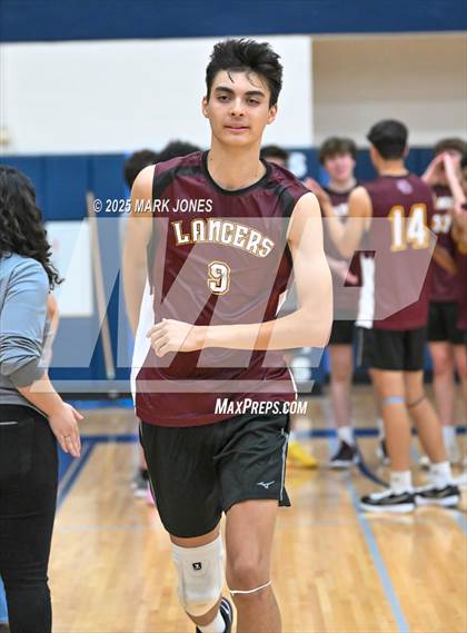 Thumbnail 2 in Deer Valley vs. Salpointe Catholic (AIA 4A Quarterfinal) photogallery.