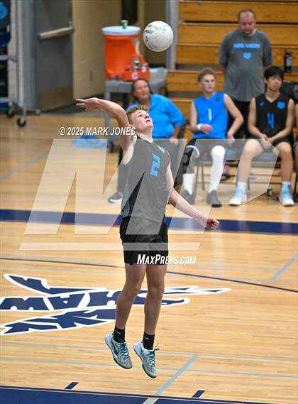 Thumbnail 2 in Deer Valley vs. Salpointe Catholic (AIA 4A Quarterfinal) photogallery.