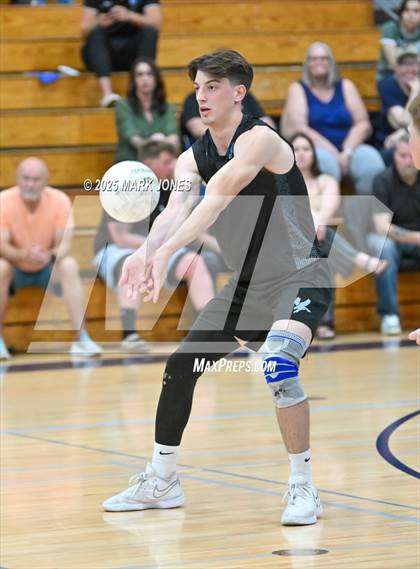 Thumbnail 2 in Deer Valley vs. Salpointe Catholic (AIA 4A Quarterfinal) photogallery.