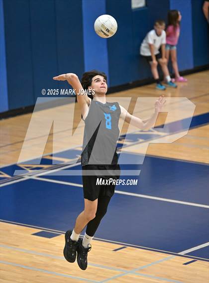 Thumbnail 2 in Deer Valley vs. Salpointe Catholic (AIA 4A Quarterfinal) photogallery.