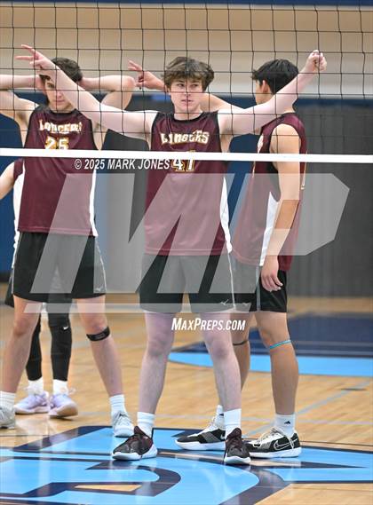 Thumbnail 3 in Deer Valley vs. Salpointe Catholic (AIA 4A Quarterfinal) photogallery.