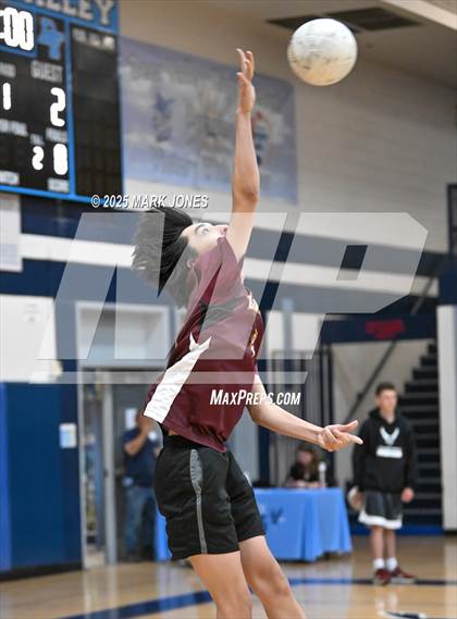 Thumbnail 3 in Deer Valley vs. Salpointe Catholic (AIA 4A Quarterfinal) photogallery.