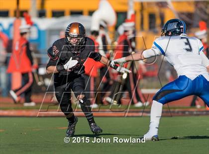 Thumbnail 3 in Lincoln-Way East @ Libertyville (IHSA 7A Playoffs 2nd Round) photogallery.