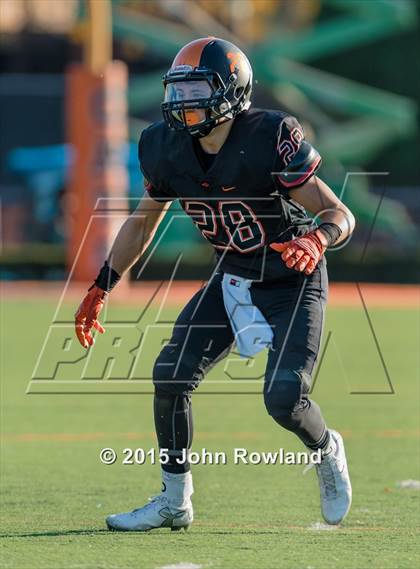 Thumbnail 3 in Lincoln-Way East @ Libertyville (IHSA 7A Playoffs 2nd Round) photogallery.