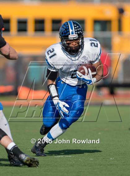 Thumbnail 3 in Lincoln-Way East @ Libertyville (IHSA 7A Playoffs 2nd Round) photogallery.