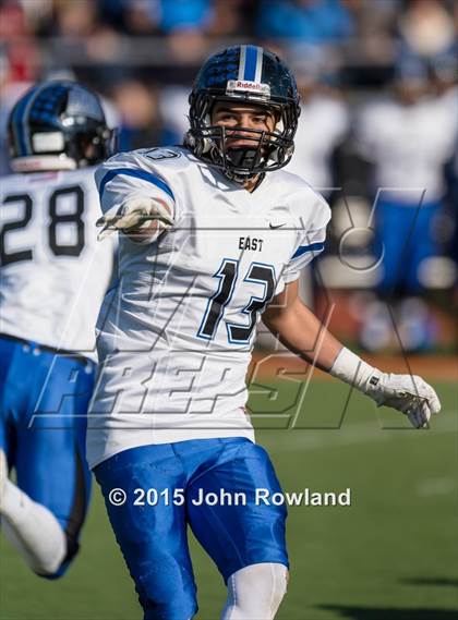 Thumbnail 3 in Lincoln-Way East @ Libertyville (IHSA 7A Playoffs 2nd Round) photogallery.
