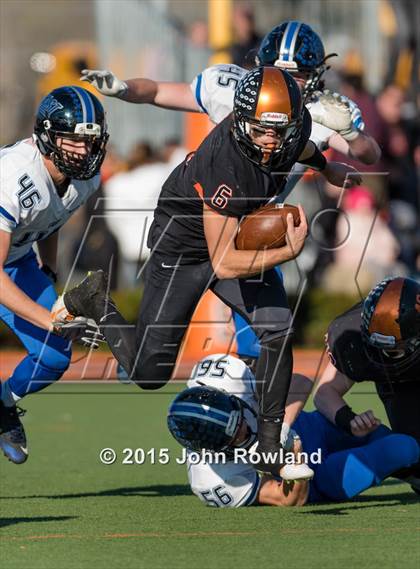 Thumbnail 2 in Lincoln-Way East @ Libertyville (IHSA 7A Playoffs 2nd Round) photogallery.