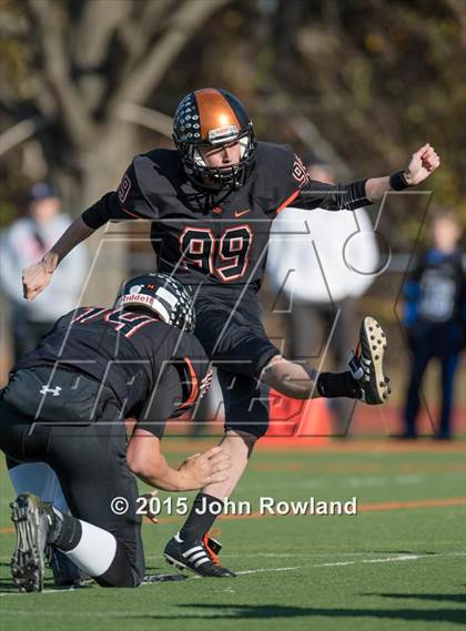 Thumbnail 3 in Lincoln-Way East @ Libertyville (IHSA 7A Playoffs 2nd Round) photogallery.