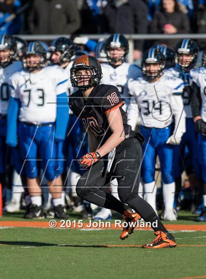 Thumbnail 2 in Lincoln-Way East @ Libertyville (IHSA 7A Playoffs 2nd Round) photogallery.