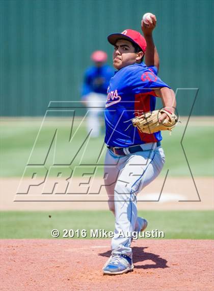 Thumbnail 1 in Duncanville vs Coppell (6A Region 1&3 Bidistrict) photogallery.