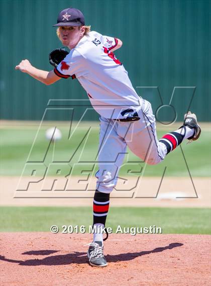 Thumbnail 3 in Duncanville vs Coppell (6A Region 1&3 Bidistrict) photogallery.