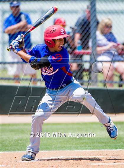 Thumbnail 3 in Duncanville vs Coppell (6A Region 1&3 Bidistrict) photogallery.