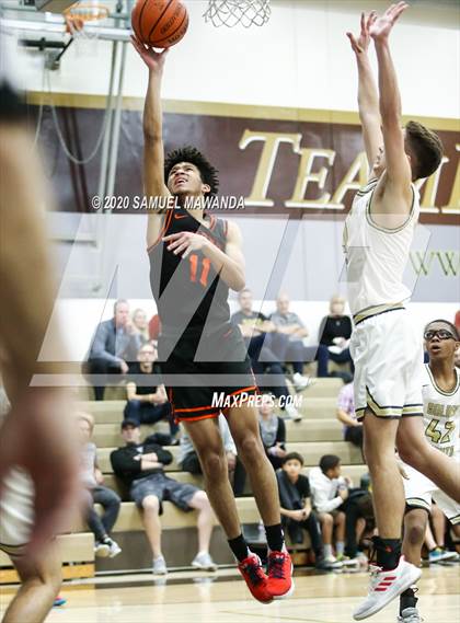 Thumbnail 2 in  St. Francis vs Grant (Valley Sports Academy Shootout) photogallery.