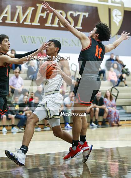 Thumbnail 1 in  St. Francis vs Grant (Valley Sports Academy Shootout) photogallery.