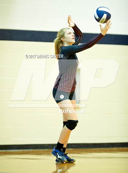Thumbnail 2 in Pope vs. Lassiter (Tri Match) photogallery.