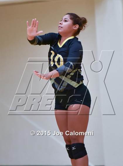 Thumbnail 2 in Johnson [Claudia Taylor] vs Brennan (NEISD Tournament) photogallery.