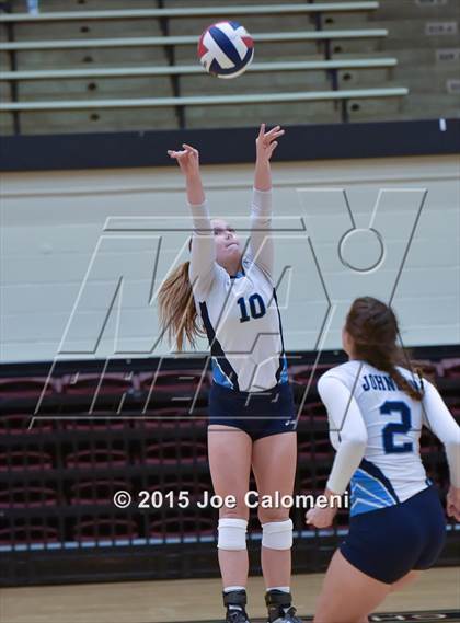Thumbnail 1 in Johnson [Claudia Taylor] vs Brennan (NEISD Tournament) photogallery.