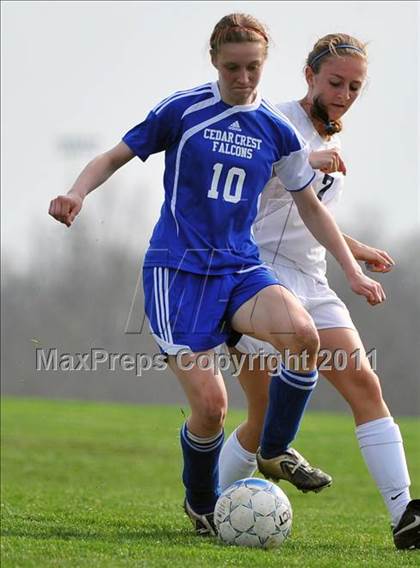 Thumbnail 1 in Cedar Crest @ Penn Manor photogallery.