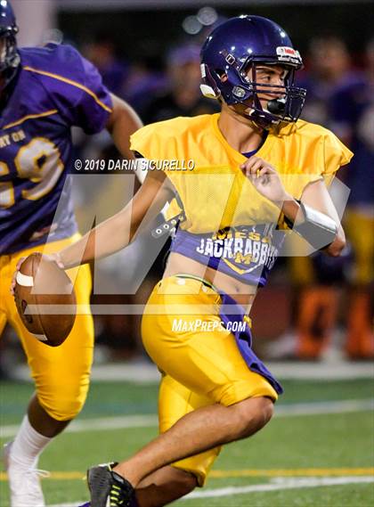 Thumbnail 1 in Desert Vista vs. Mesa @ Chaparral (Scrimmage) photogallery.