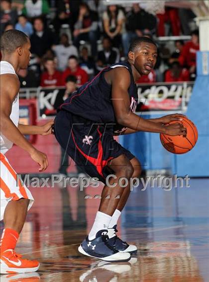 Thumbnail 2 in Douglass vs. Kimball (Thanksgiving Hoofest)  photogallery.