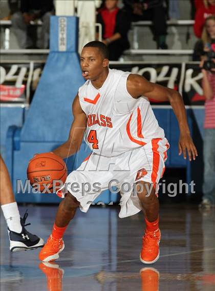 Thumbnail 1 in Douglass vs. Kimball (Thanksgiving Hoofest)  photogallery.
