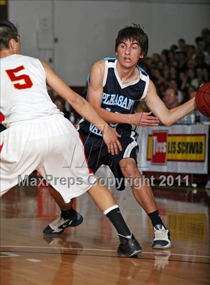 Thumbnail 1 in Pleasant Valley @ Chico (CIF NS D2 Final) photogallery.