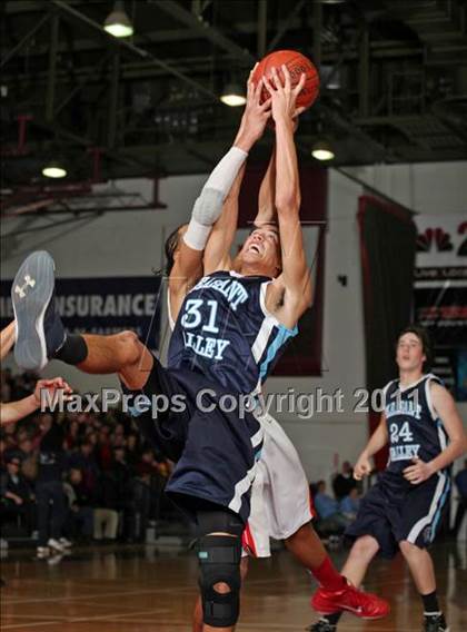 Thumbnail 1 in Pleasant Valley @ Chico (CIF NS D2 Final) photogallery.