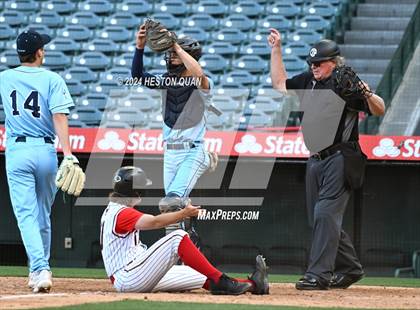 Thumbnail 1 in San Clemente vs. Corona del Mar (Halo Classic) photogallery.