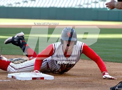 Thumbnail 1 in San Clemente vs. Corona del Mar (Halo Classic) photogallery.