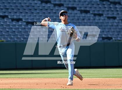 Thumbnail 3 in San Clemente vs. Corona del Mar (Halo Classic) photogallery.