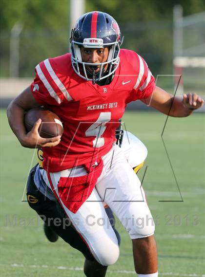 Thumbnail 3 in Boyd vs. Garland photogallery.