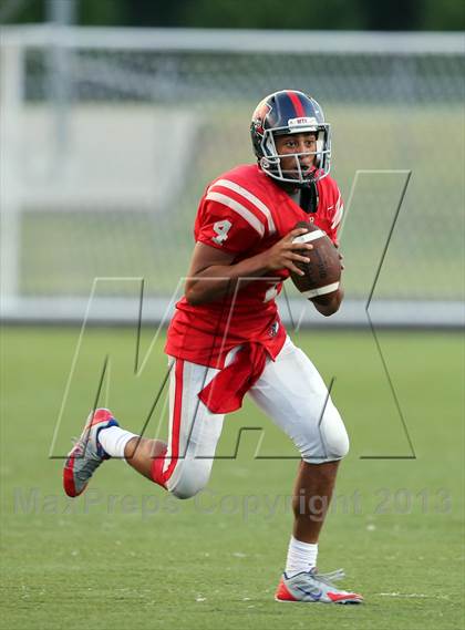 Thumbnail 2 in Boyd vs. Garland photogallery.