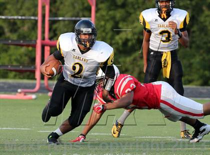 Thumbnail 3 in Boyd vs. Garland photogallery.