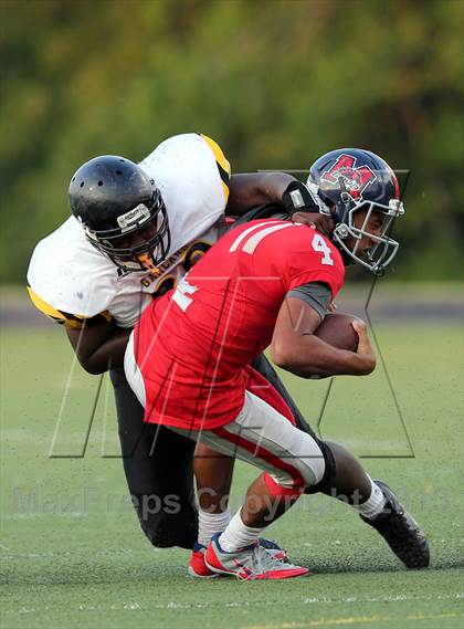 Thumbnail 1 in Boyd vs. Garland photogallery.