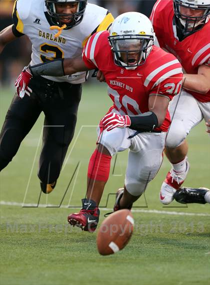 Thumbnail 1 in Boyd vs. Garland photogallery.