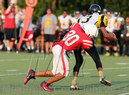 Thumbnail 3 in Boyd vs. Garland photogallery.