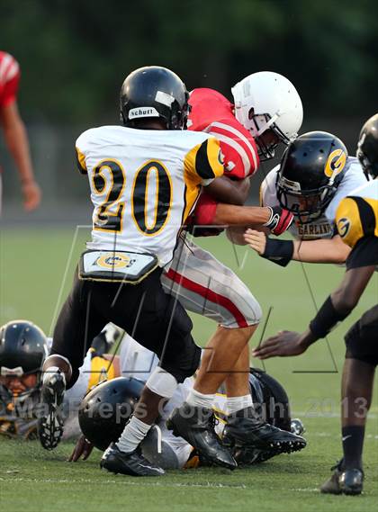 Thumbnail 3 in Boyd vs. Garland photogallery.