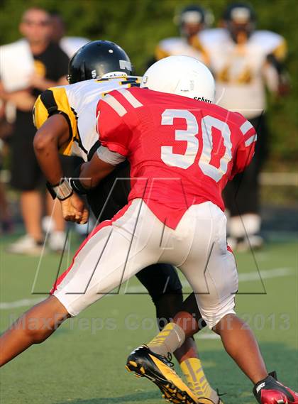 Thumbnail 1 in Boyd vs. Garland photogallery.