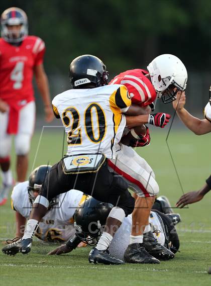 Thumbnail 2 in Boyd vs. Garland photogallery.